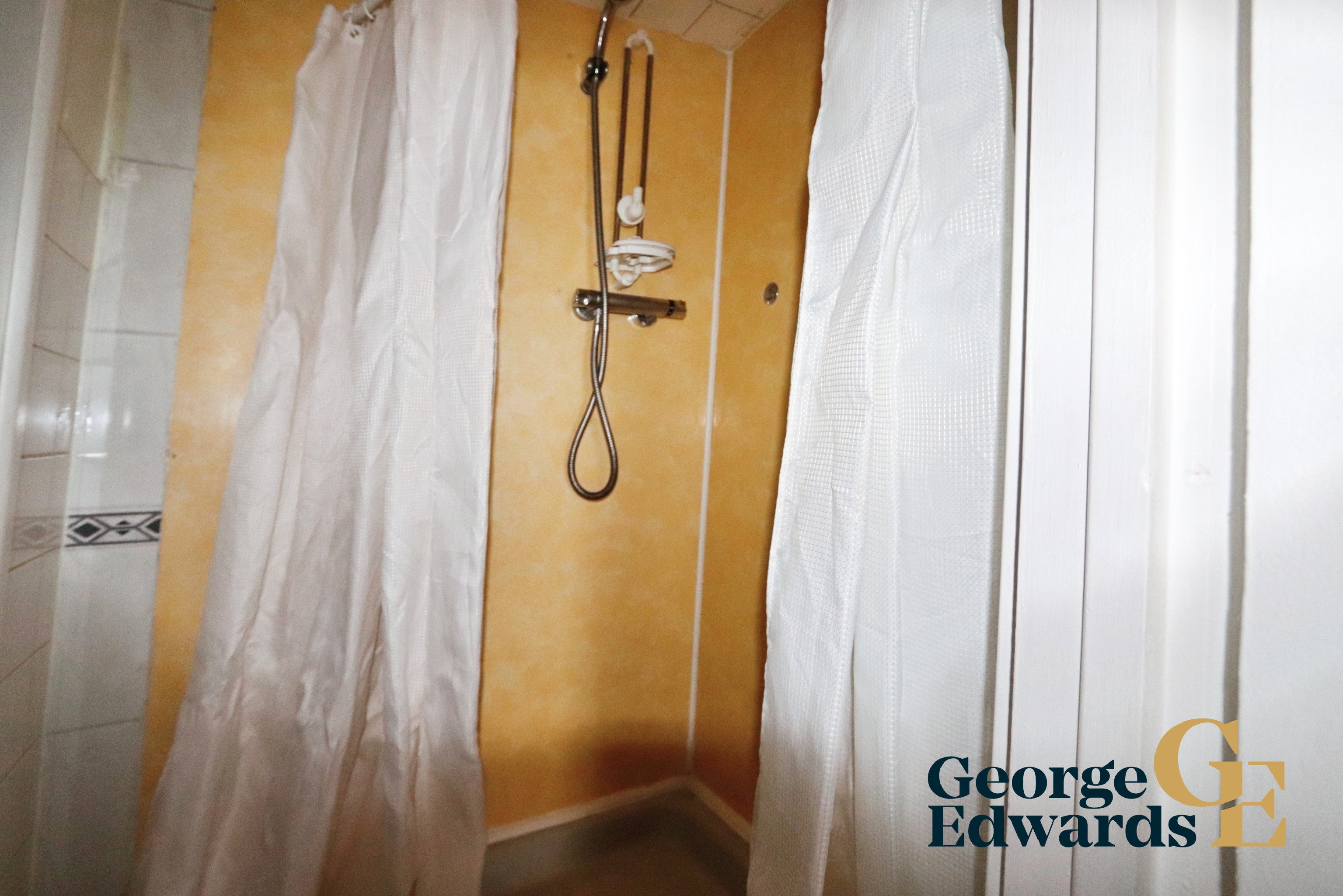 Room Goat Street in Haverfordwest