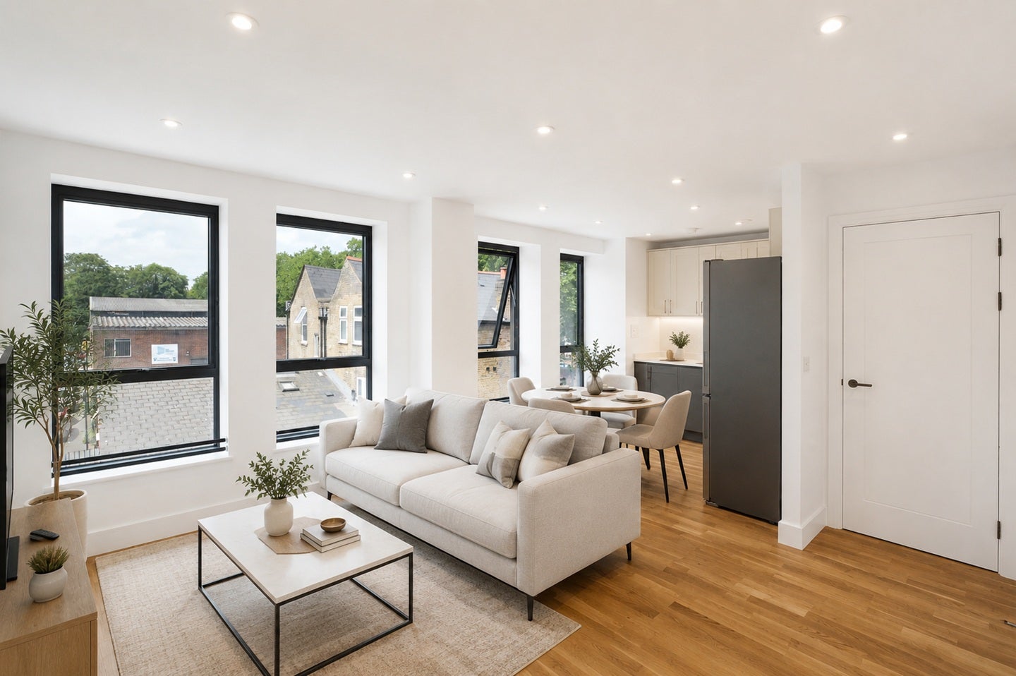 Flat Seven Sisters Road in Greater London