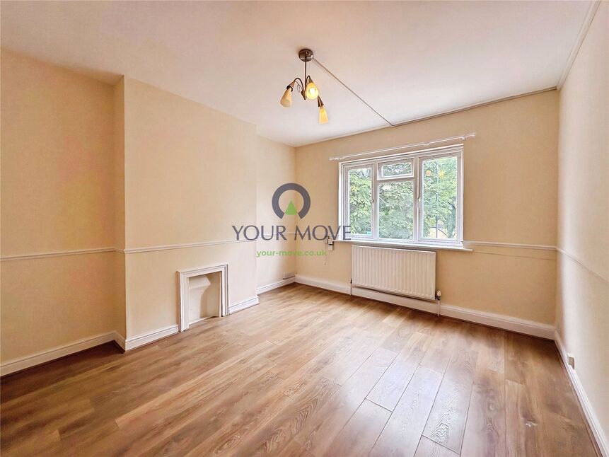 Flat Rose Hill in Greater London