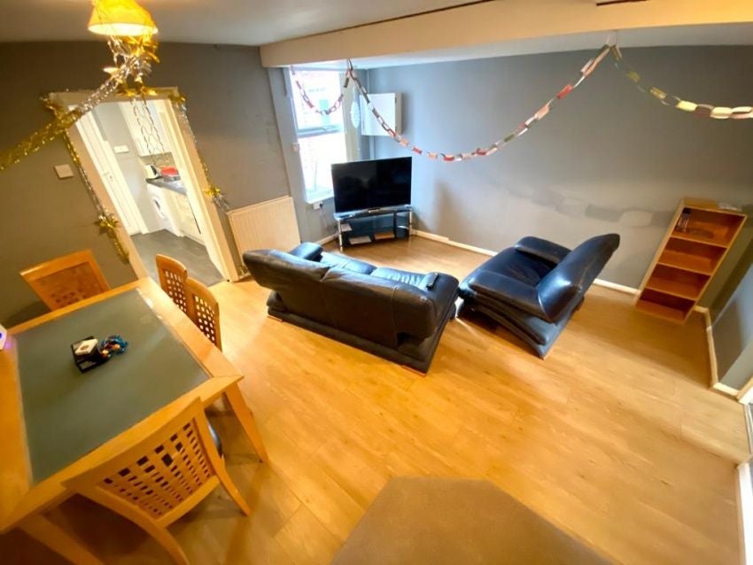 Flat Ecclesall Road in Sheffield