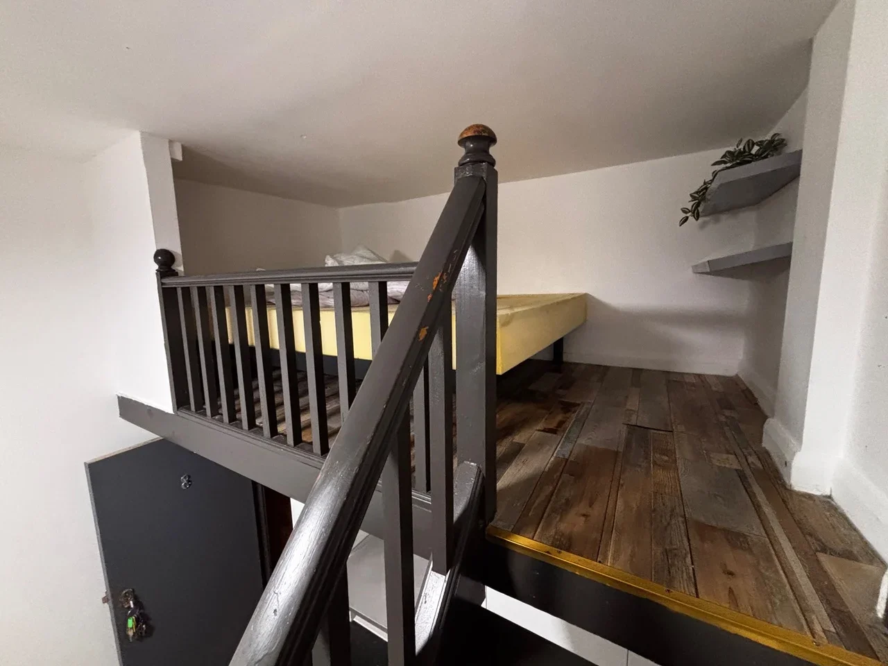 Flat Carlton Vale in Greater London