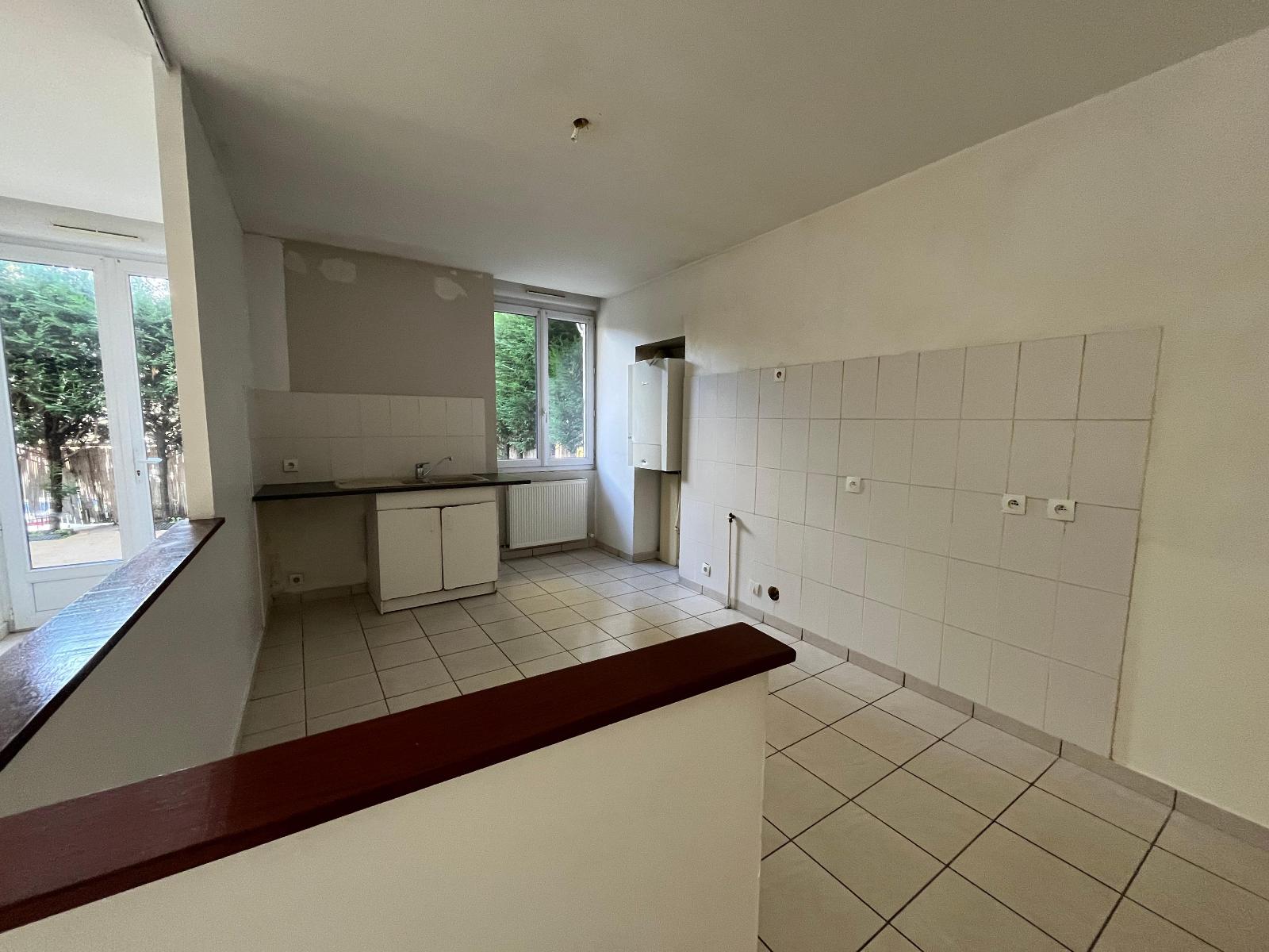 Appartement Place Neyrand-Thiollière à Lorette