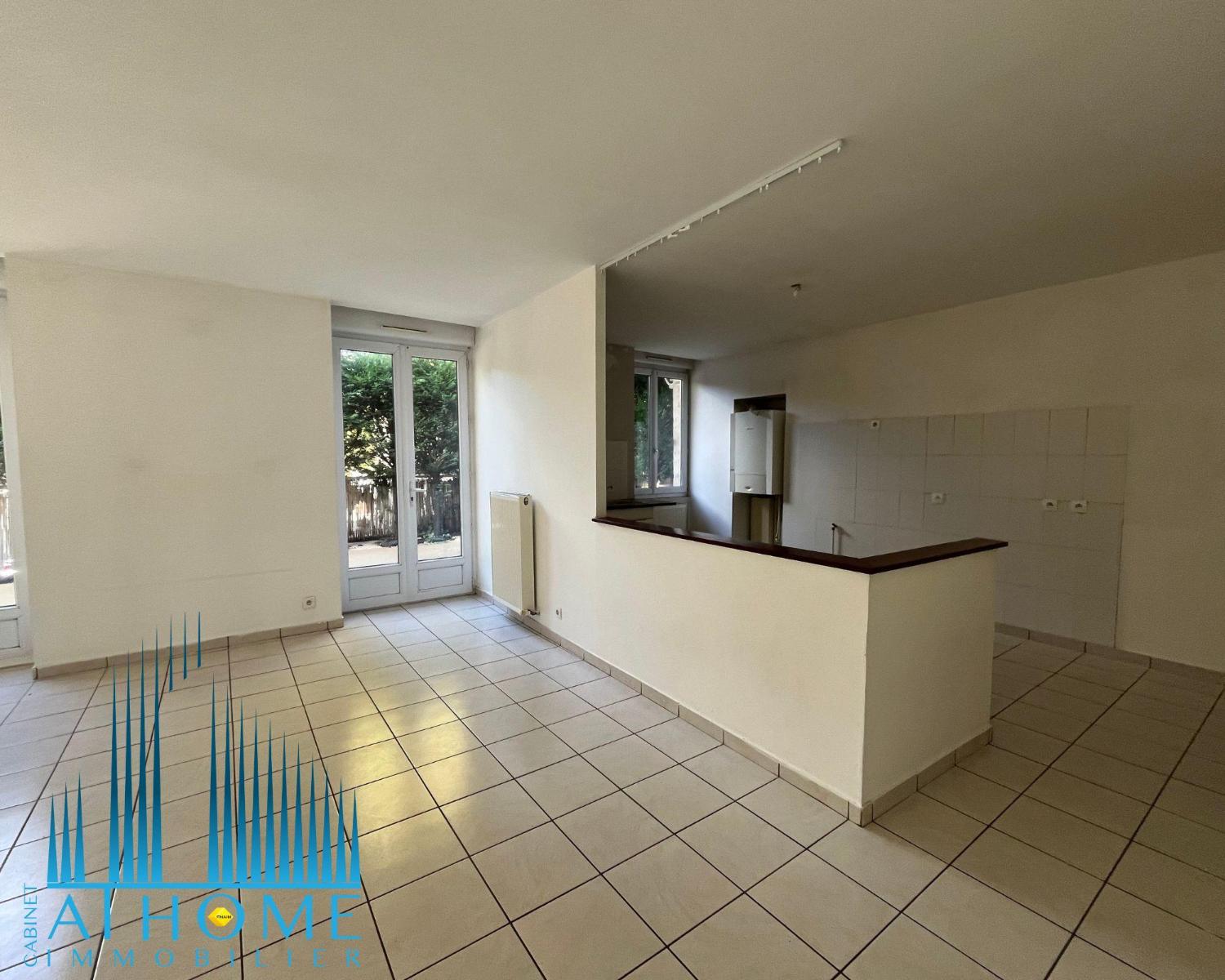 Appartement Place Neyrand-Thiollière à Lorette