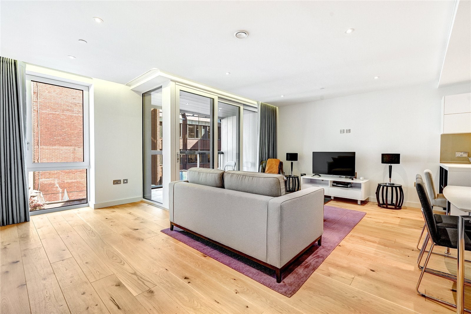Flat Great Peter Street in City of Westminster