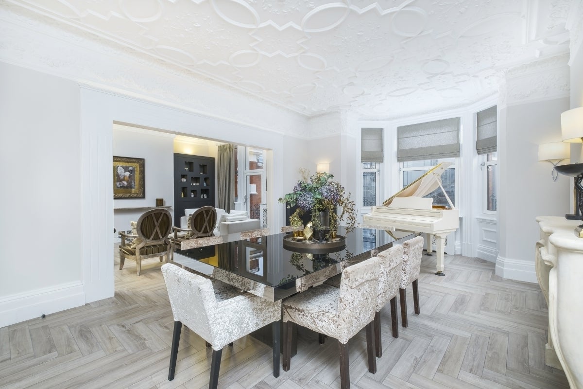 Flat Knightsbridge in City of Westminster