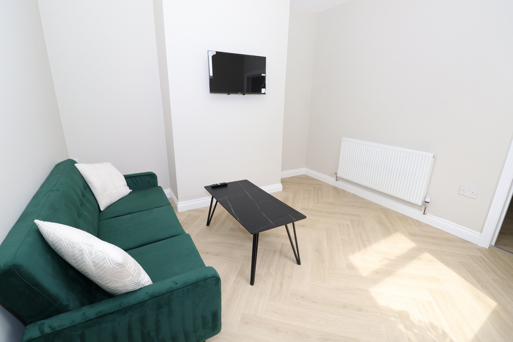 Room Fletcher Street in Crewe