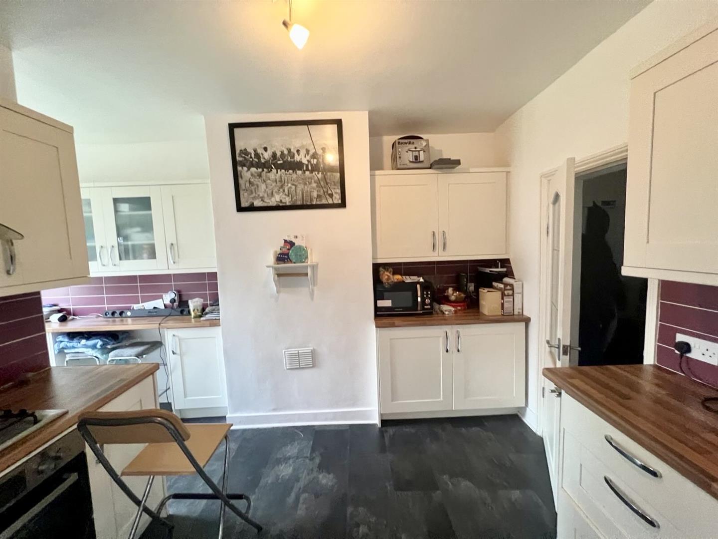 Flat Princess Road in Greater London