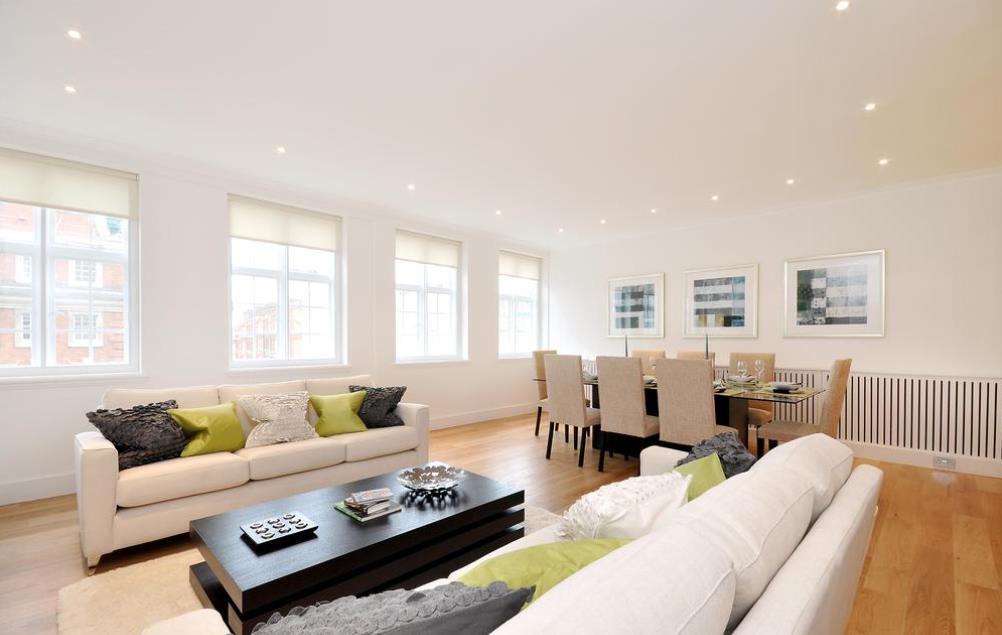 Flat Abbey Road in Greater London