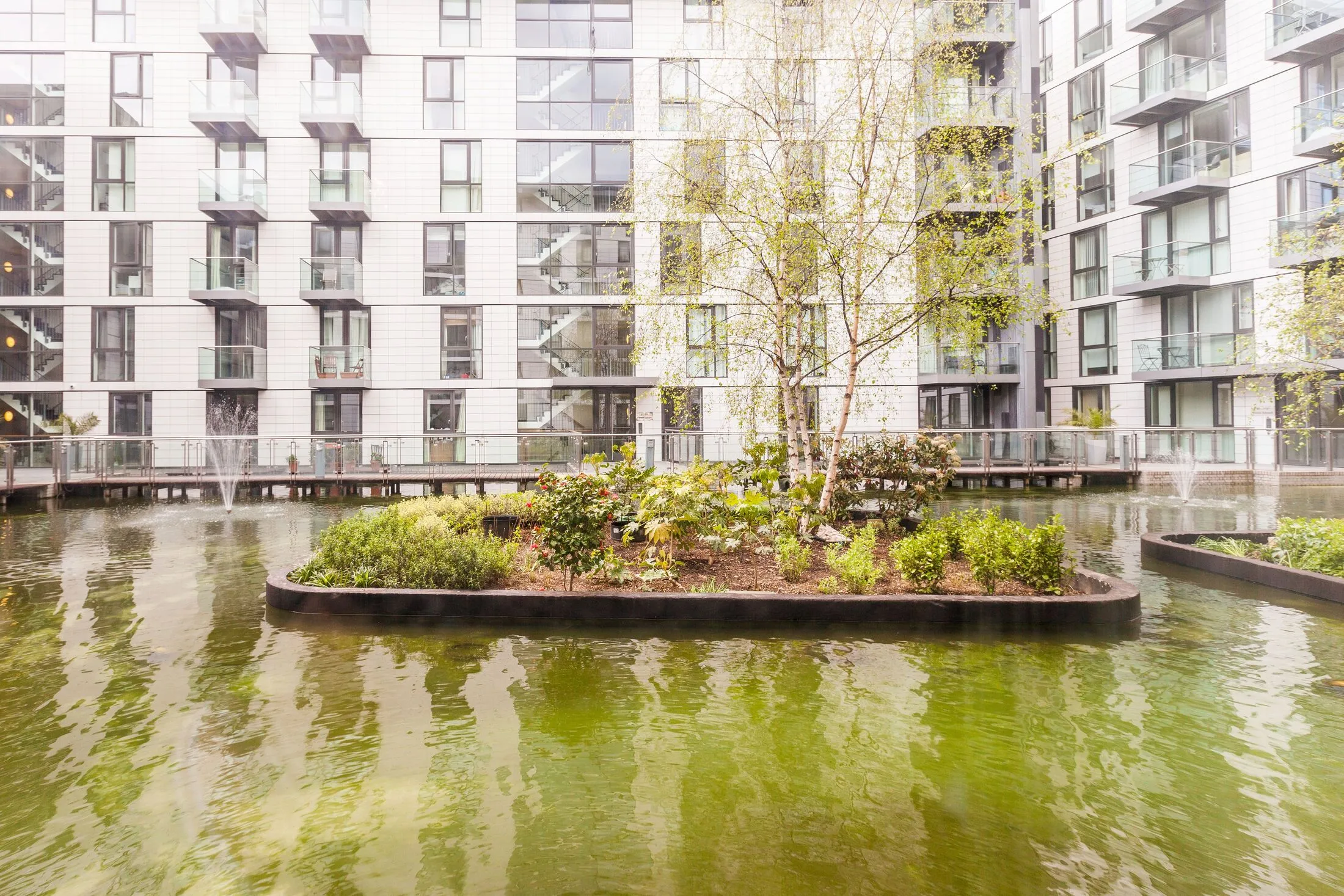 Flat Bridle Mews in Greater London