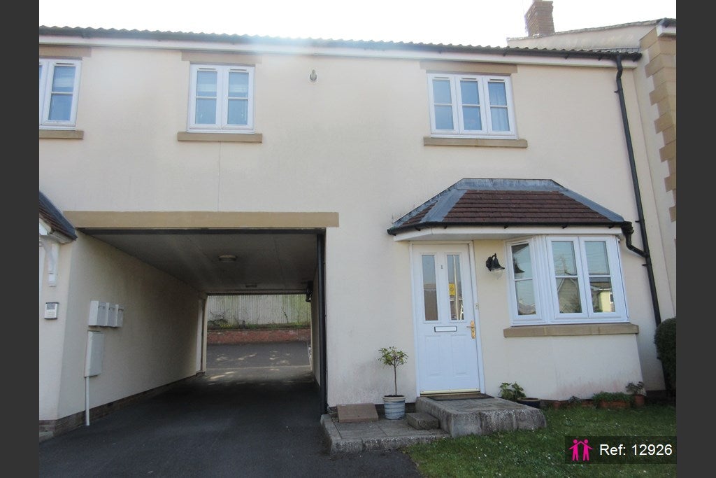 Flat North Street in Nailsea
