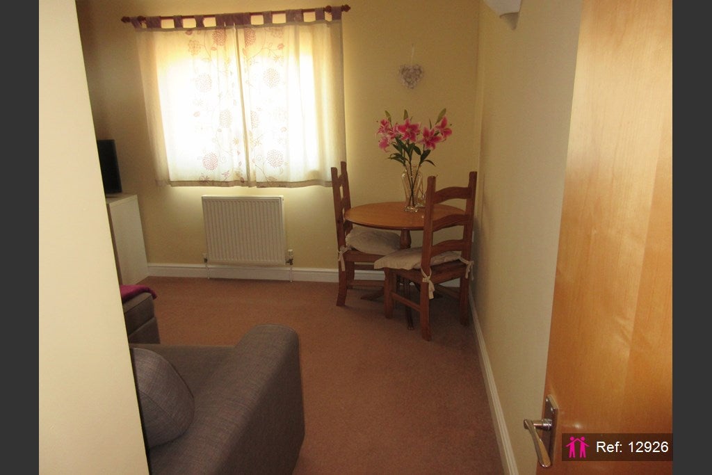 Flat North Street in Nailsea