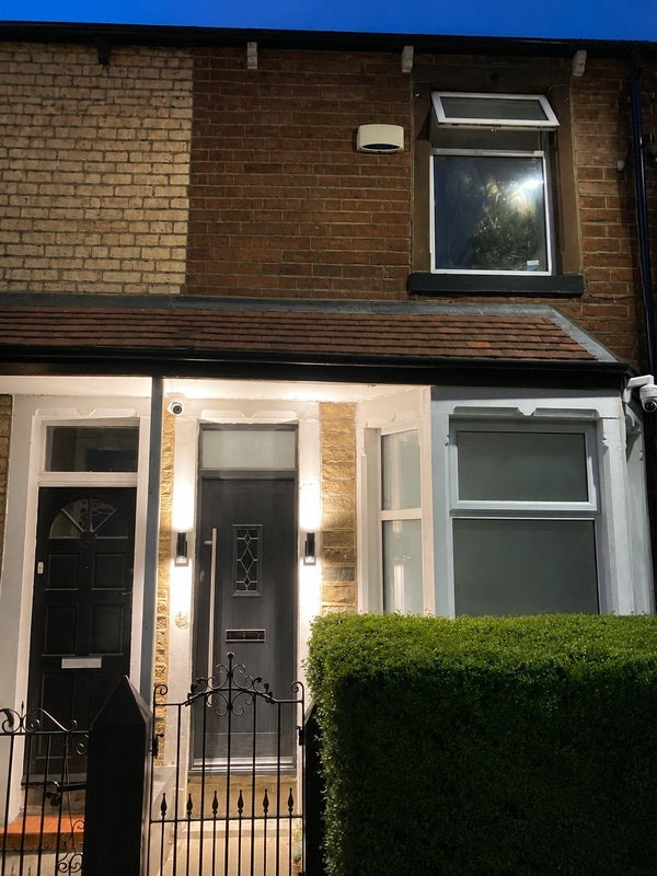 Room Mitella Street in Burnley