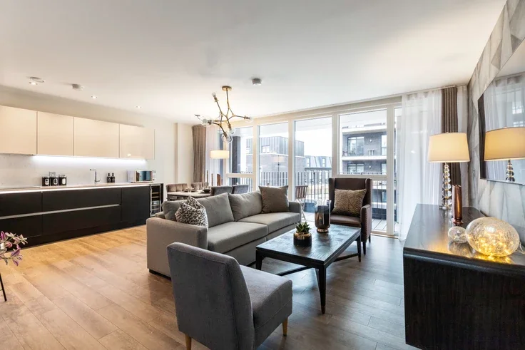 Flat Villiers Gardens in Greater London