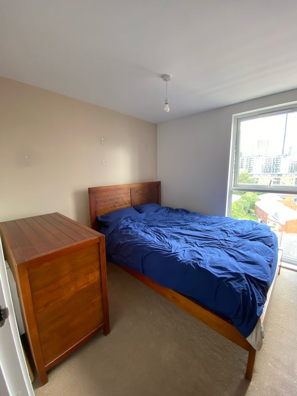 Room Sillavan Way in Salford