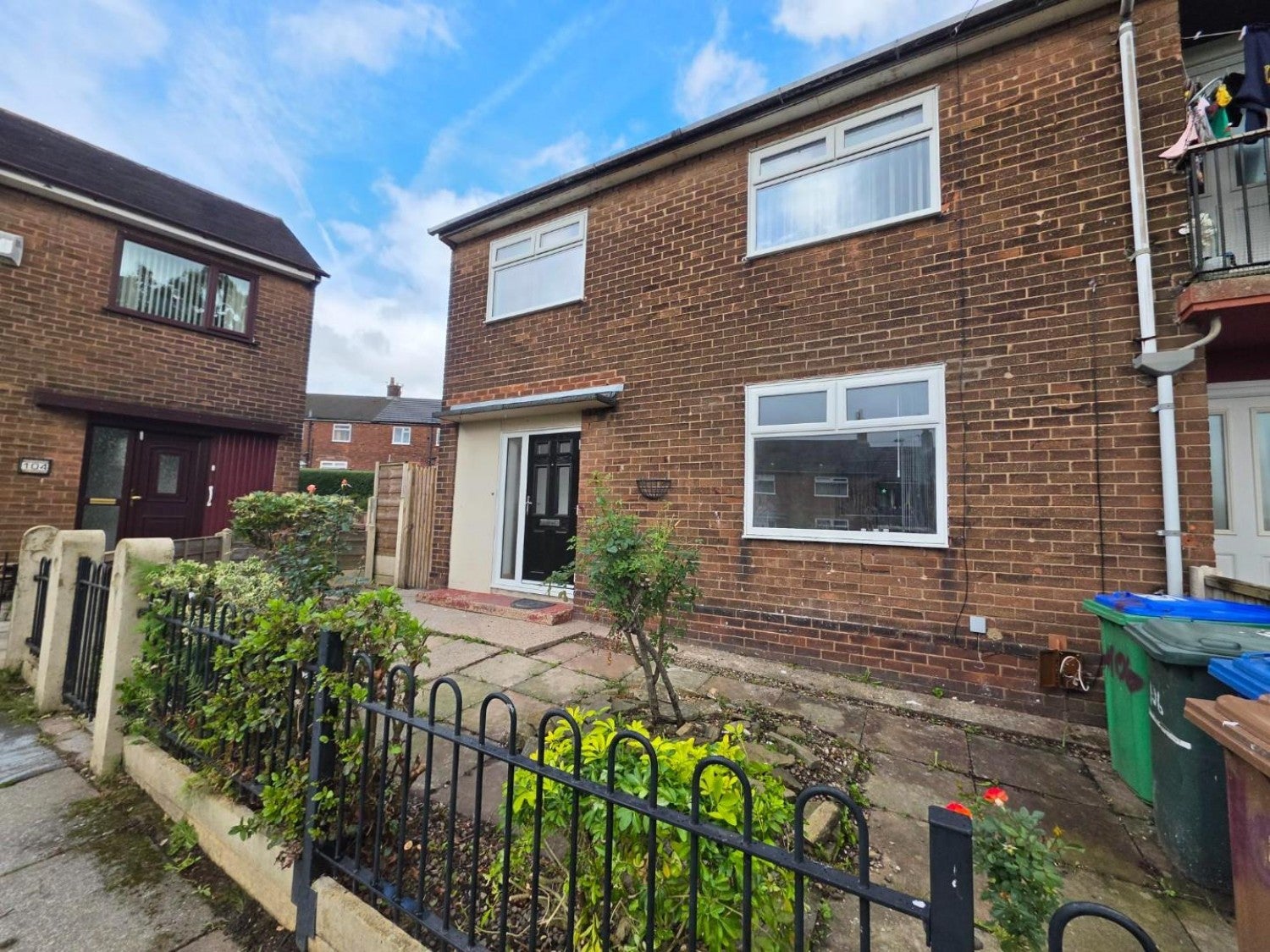 House Rowrah Crescent in Middleton