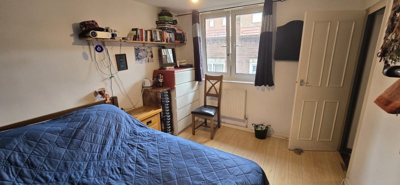 Room Hamilton Square in Greater London