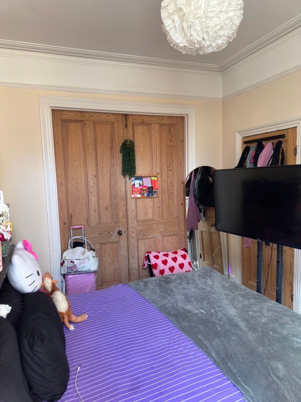 Room Hawstead Road in Greater London