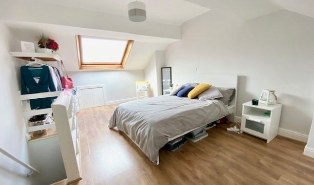 Room South View Road in Sheffield