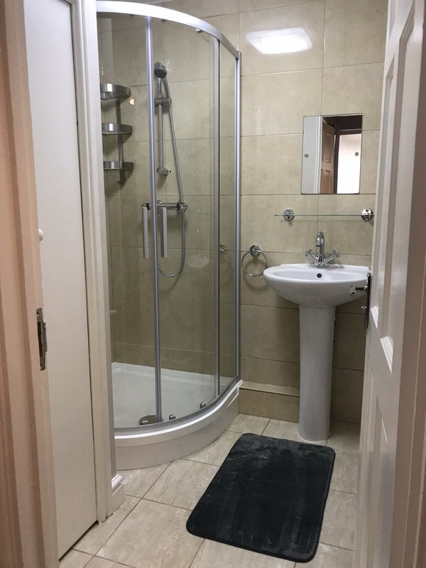 Room Berry Close in Birmingham