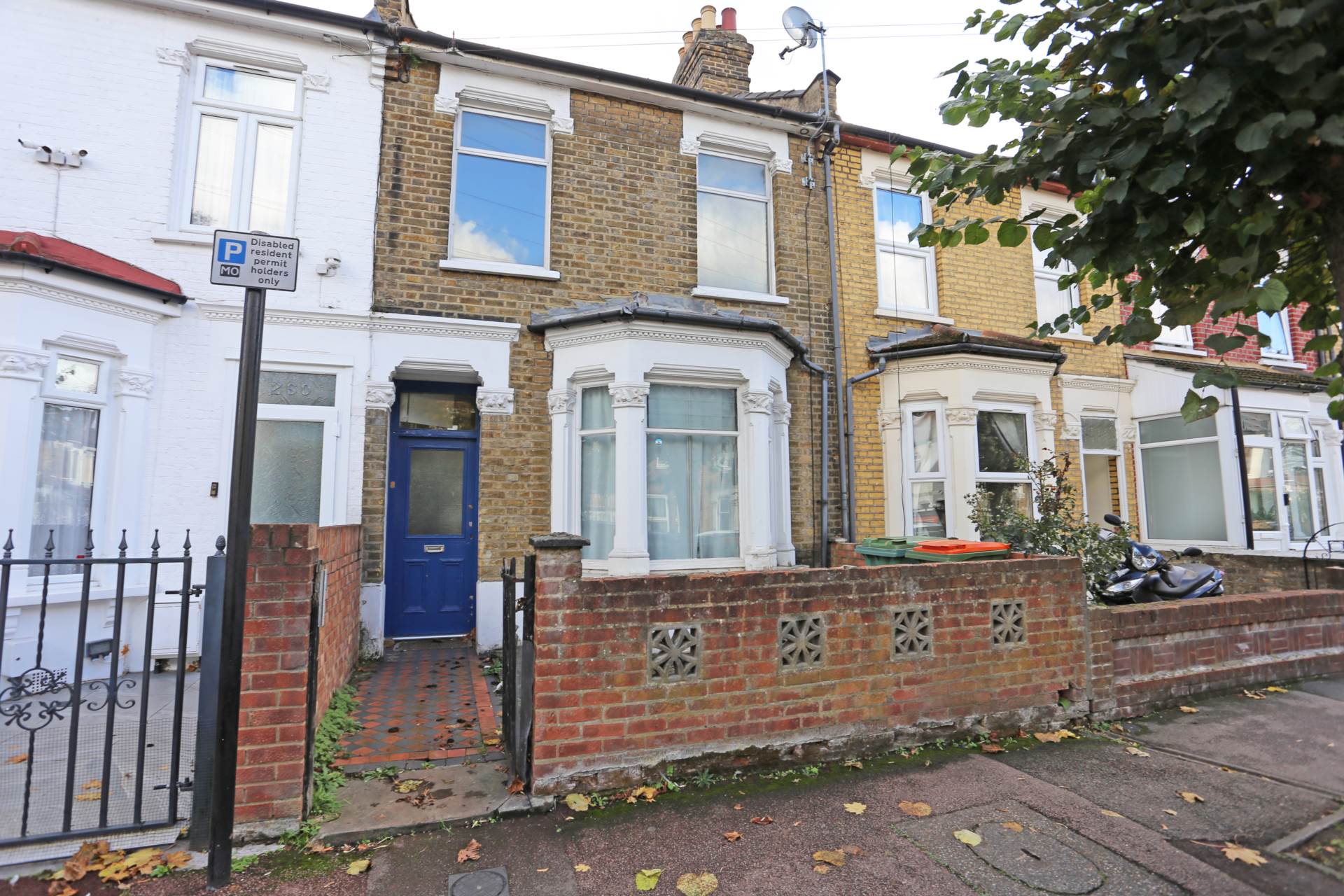 House Sherrard Road in Greater London