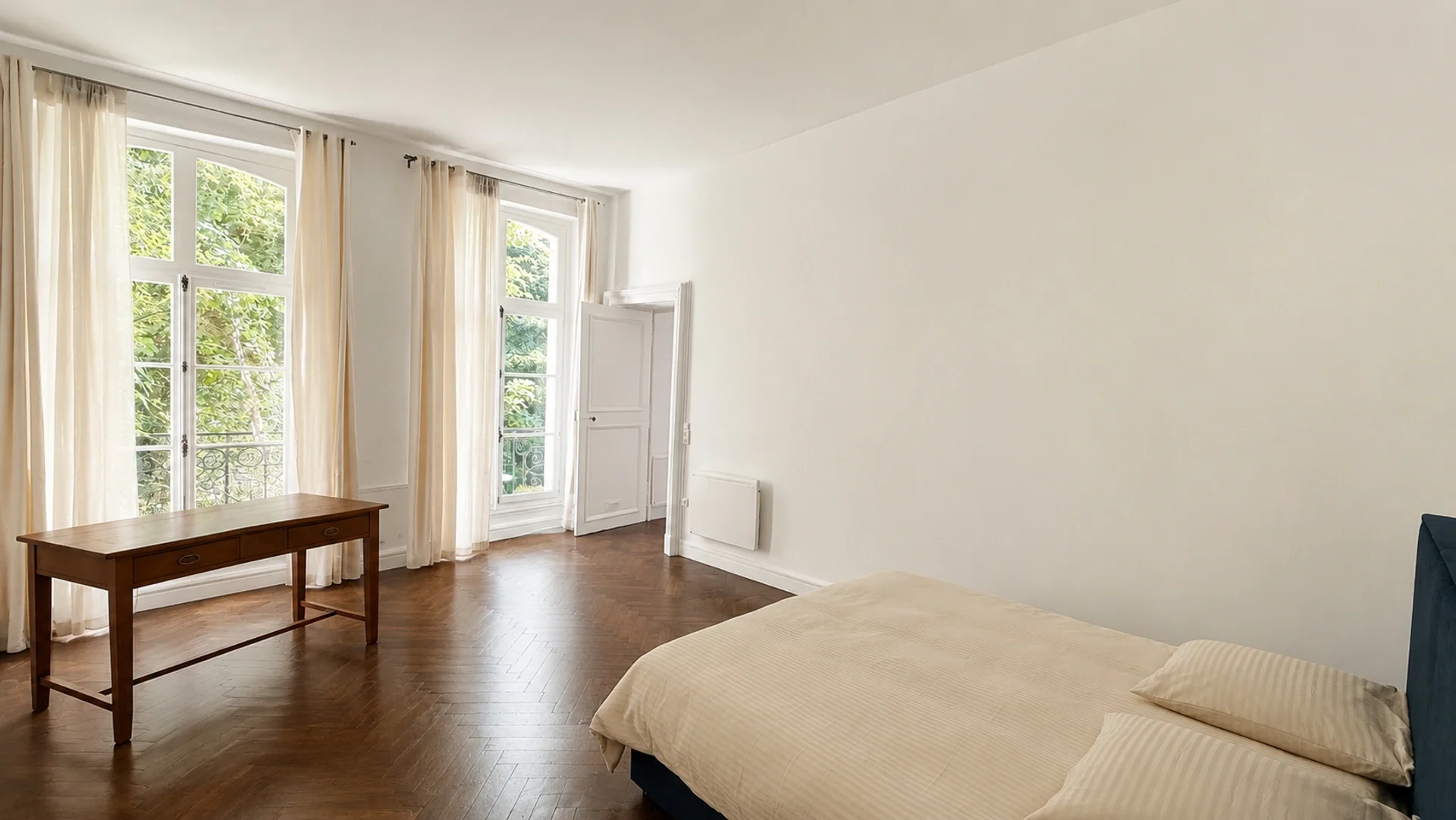 Flat Rue Saint-Sauveur in Paris