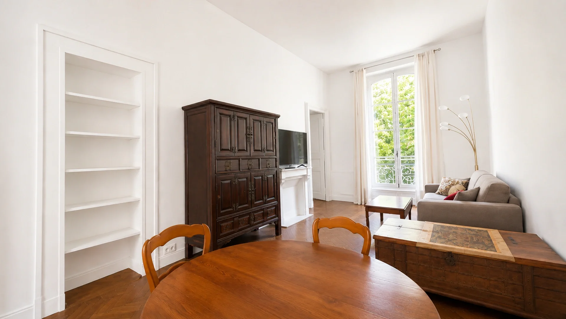 Flat Rue Saint-Sauveur in Paris