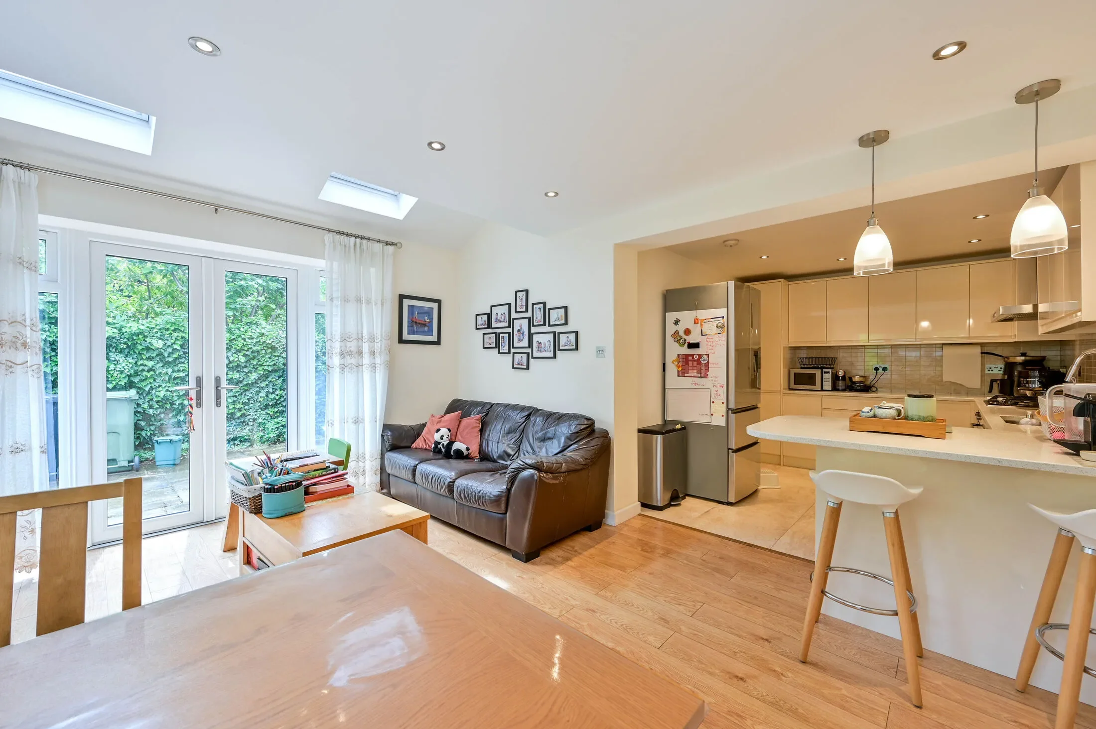 House Elkins Gardens in Guildford