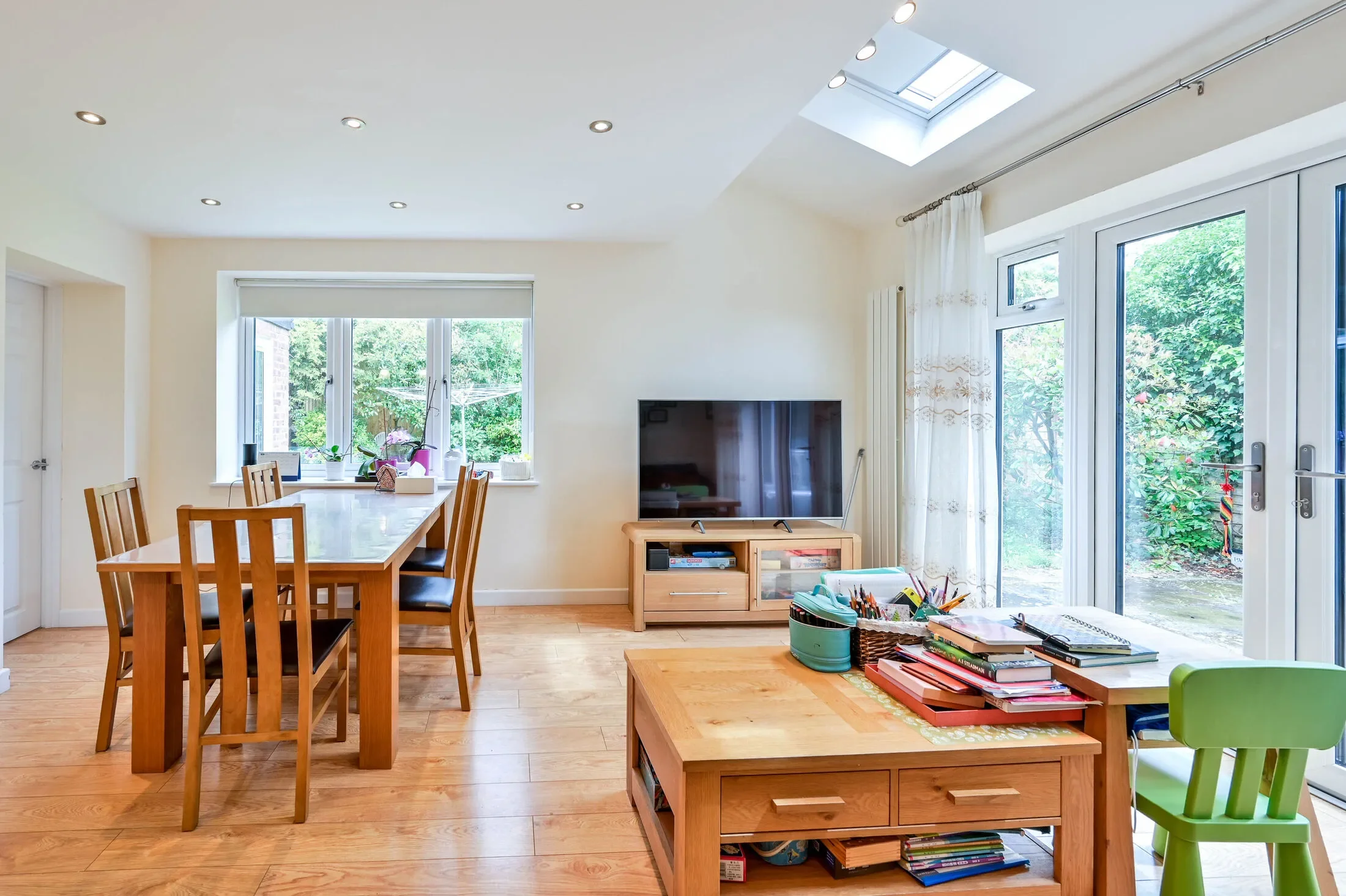 House Elkins Gardens in Guildford