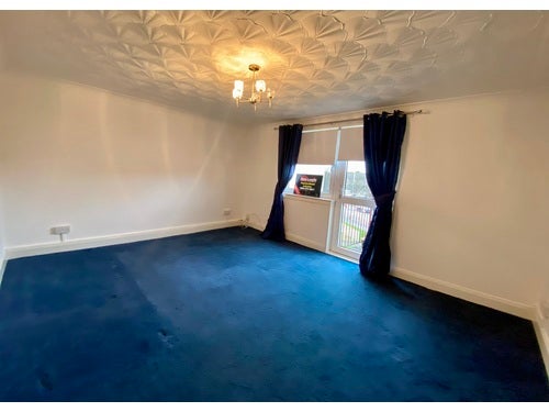 Flat Deedes Street in Airdrie