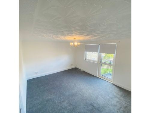 Flat Deedes Street in Airdrie