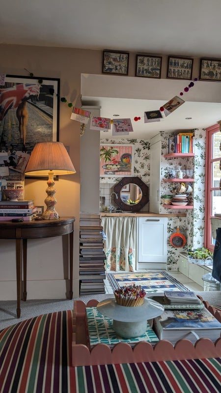 Room Commondale in Greater London
