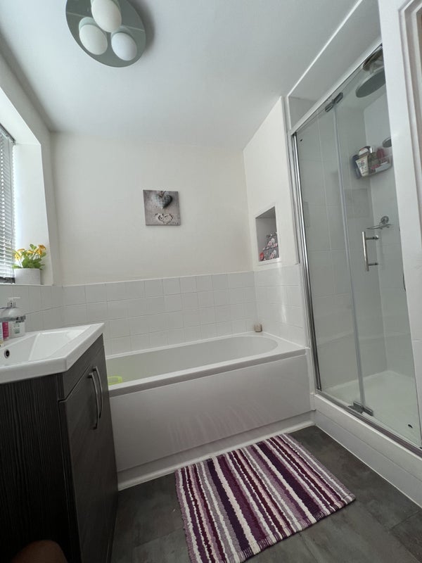 House Linnet Close in Gloucester
