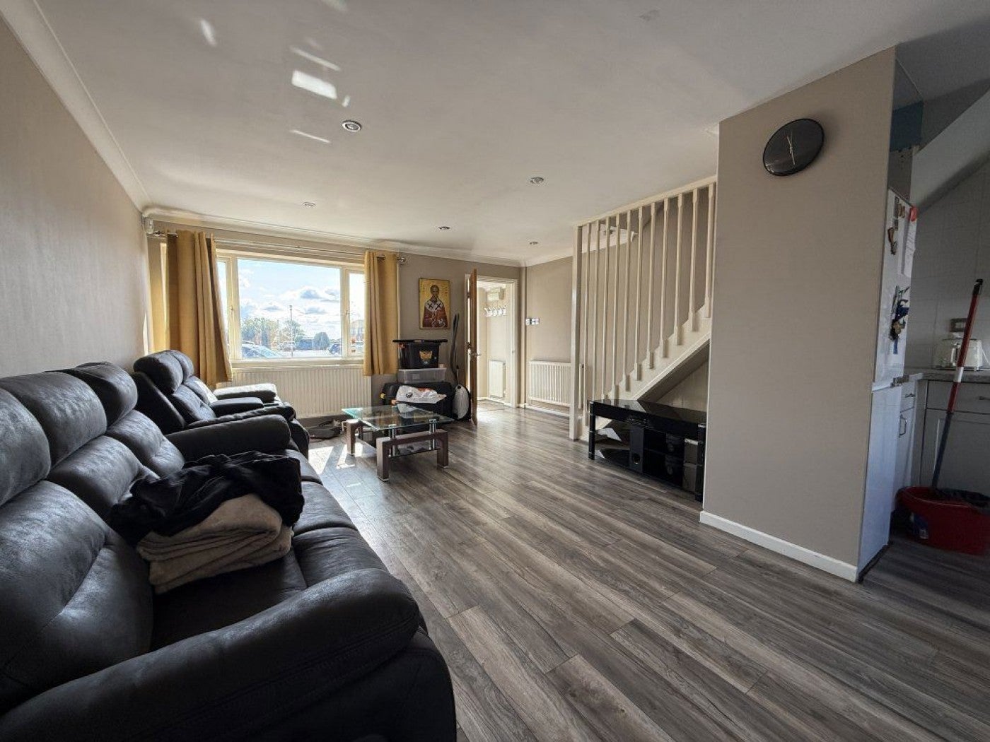 Flat Finch-Hatton Drive in Gretton