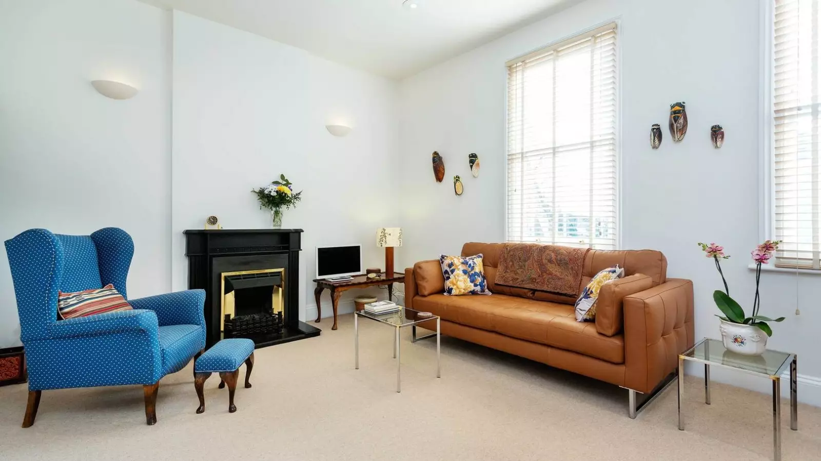 Flat Belsize Lane in Greater London
