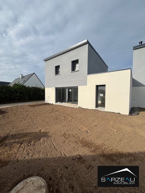 House Route de Lauzach in Surzur