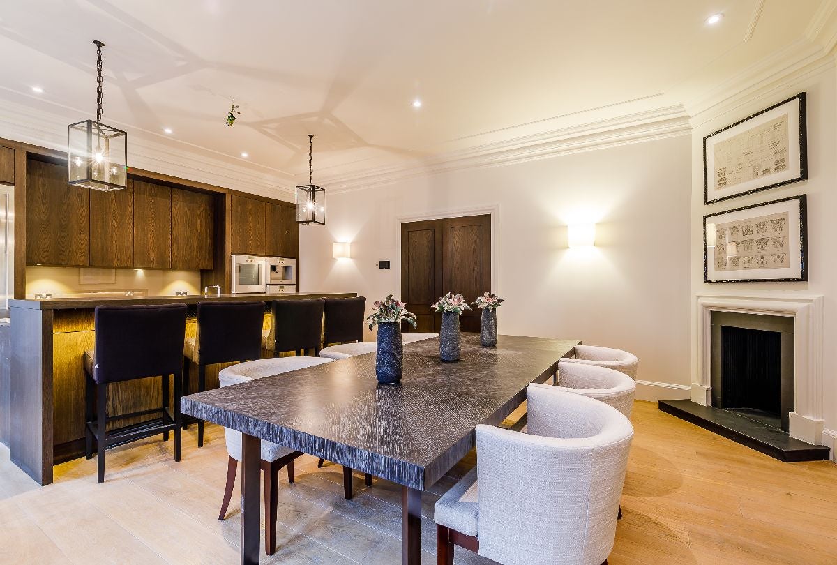 Flat Duke Street in City of Westminster