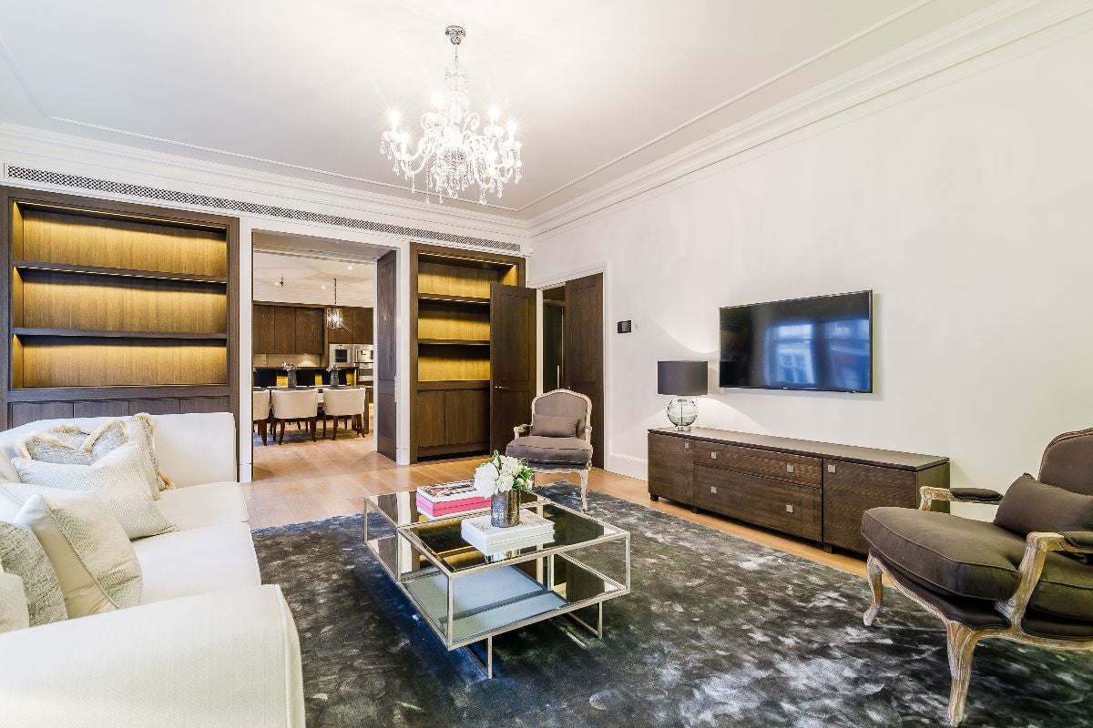 Flat Duke Street in City of Westminster