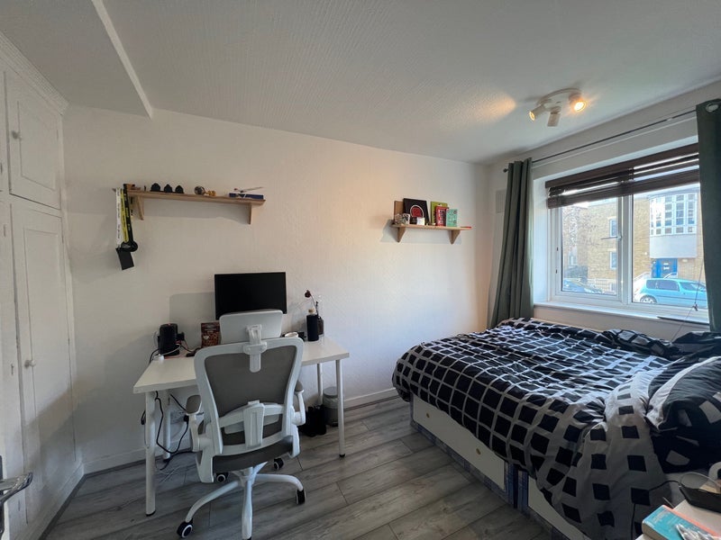 Room Portland Rise in Greater London