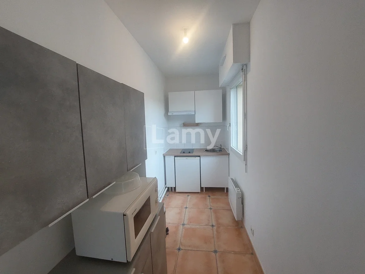 Flat Rue Ernest Hiolle in Valenciennes