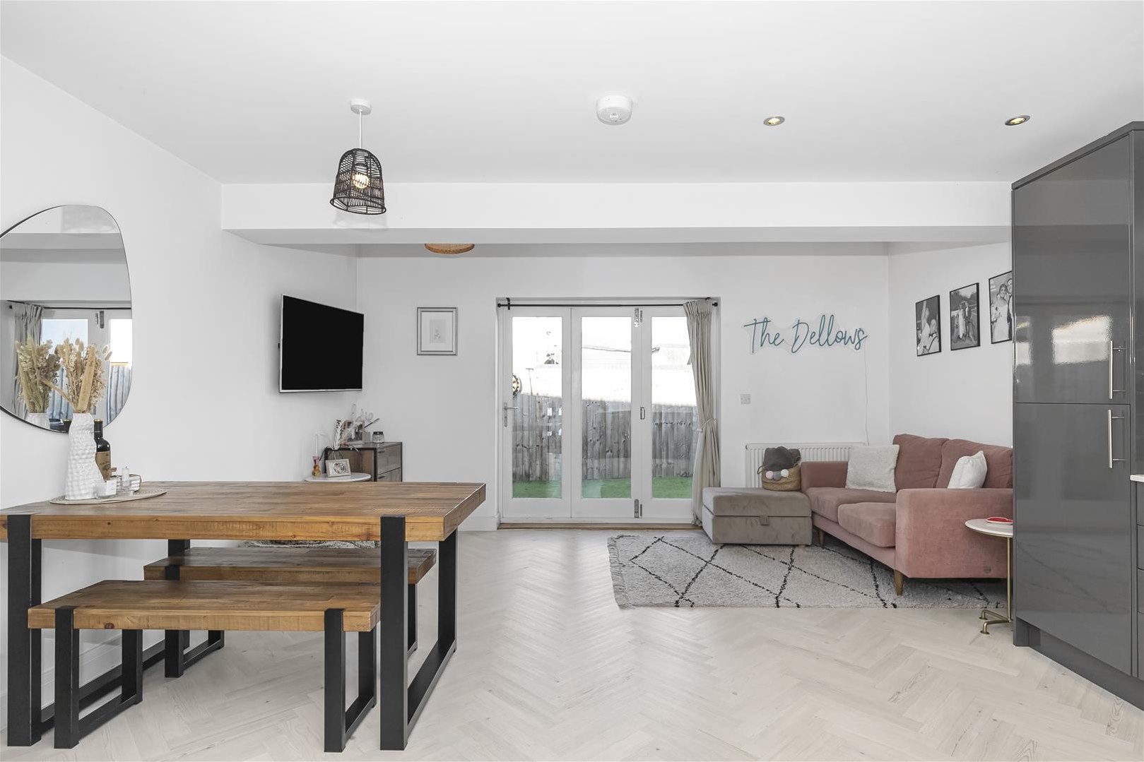 House Chewton Close in Bristol
