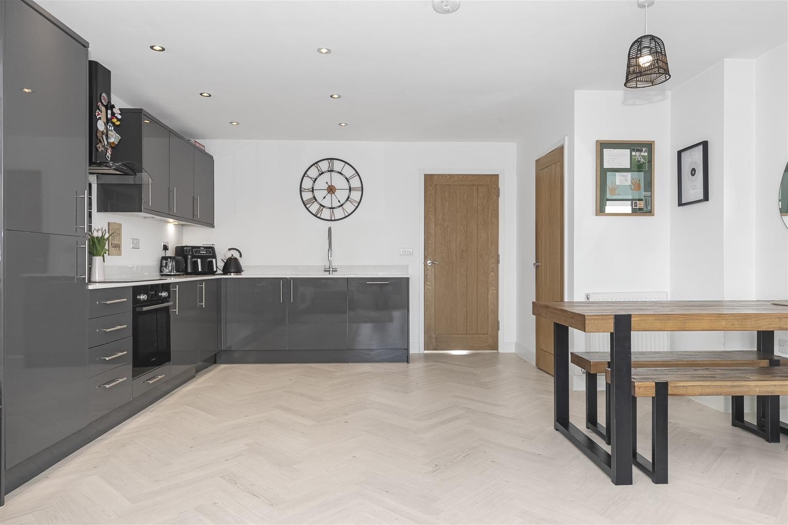 House Chewton Close in Bristol