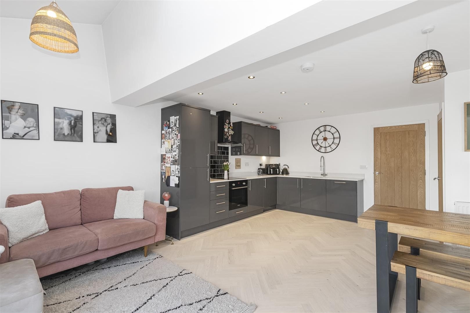 House Chewton Close in Bristol