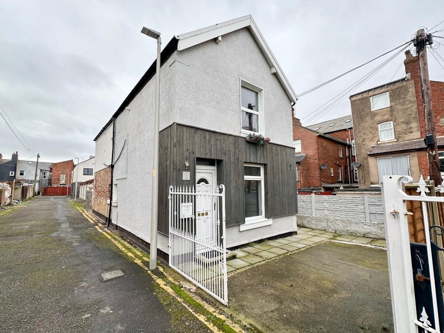 House Back Clarendon Road in Blackpool