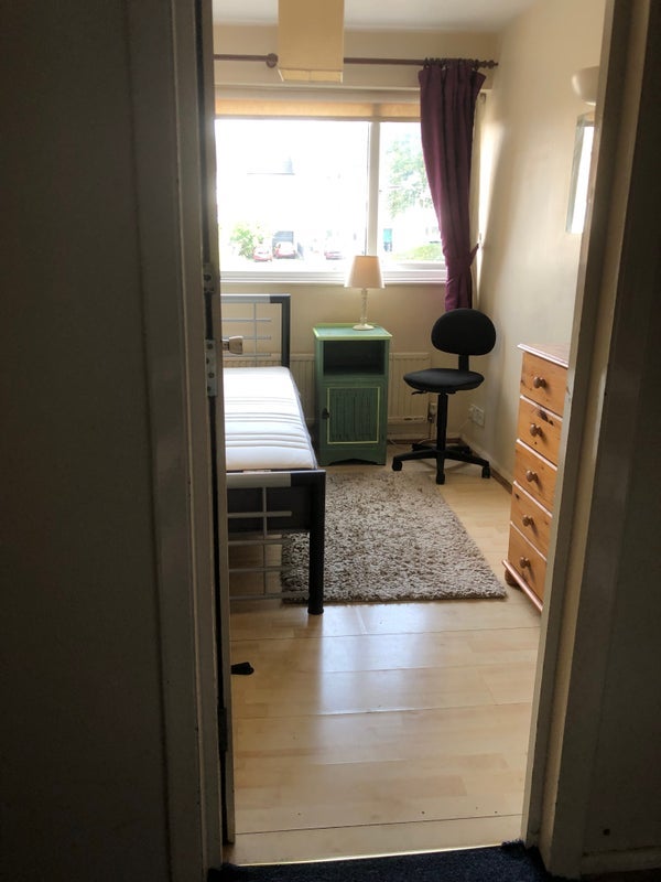 Room Heath Row in East Hertfordshire