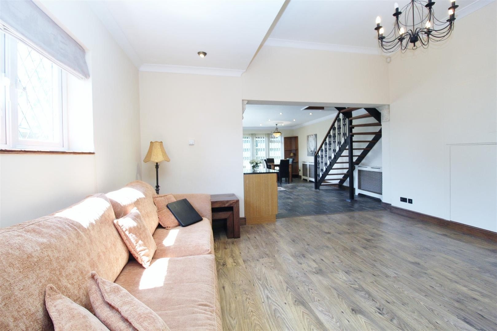 Flat Mymms Drive in Welwyn Hatfield