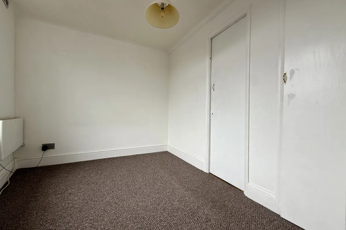 Flat London Road in Arun