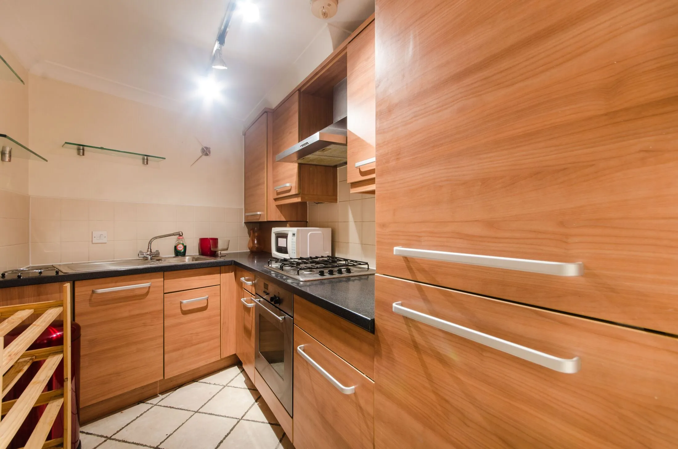 Flat Merton Road in Greater London