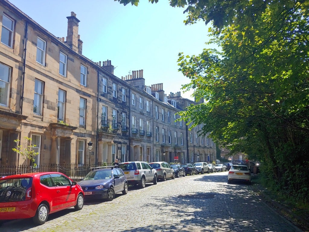 Flat Royal Crescent in City of Edinburgh