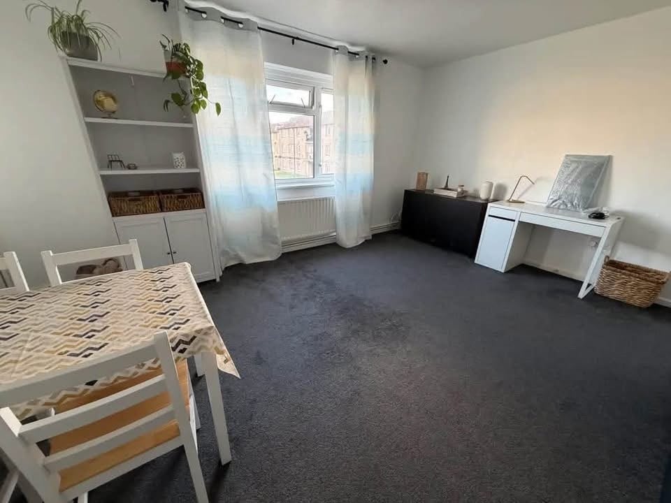 Room New Barn Street in Greater London