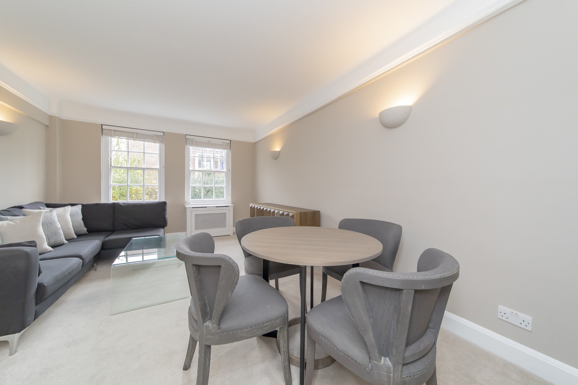 Flat Fulham Road in Greater London